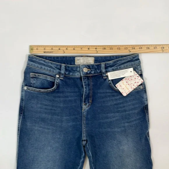 Free People Jeans Size 30 NWT High Rise Flare Crop Denim - Picture 4 of 10